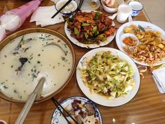 -美顺香食府鱼头老店(雪野湖店)