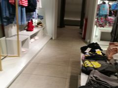 -ZARA(凯德乐峰广场店)