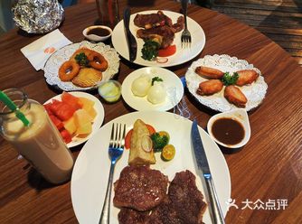 「南宁云顶观光」买了票后，要下到负一楼验票才能上去