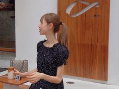 -Line 咖啡(石厦花园店)