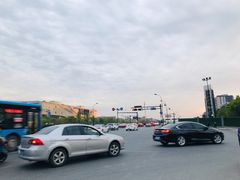 -北大资源博雅城