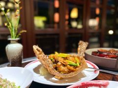 黑松露多宝鱼-杭州西子湖四季酒店·金沙厅