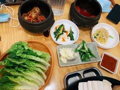 -24 新村雪浓汤(长白山烤肉店)