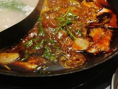 -鹿鸣山草本茶香火锅(园西路店)