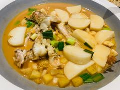 海鲜烧年糕-荣小馆(杭州大厦店)