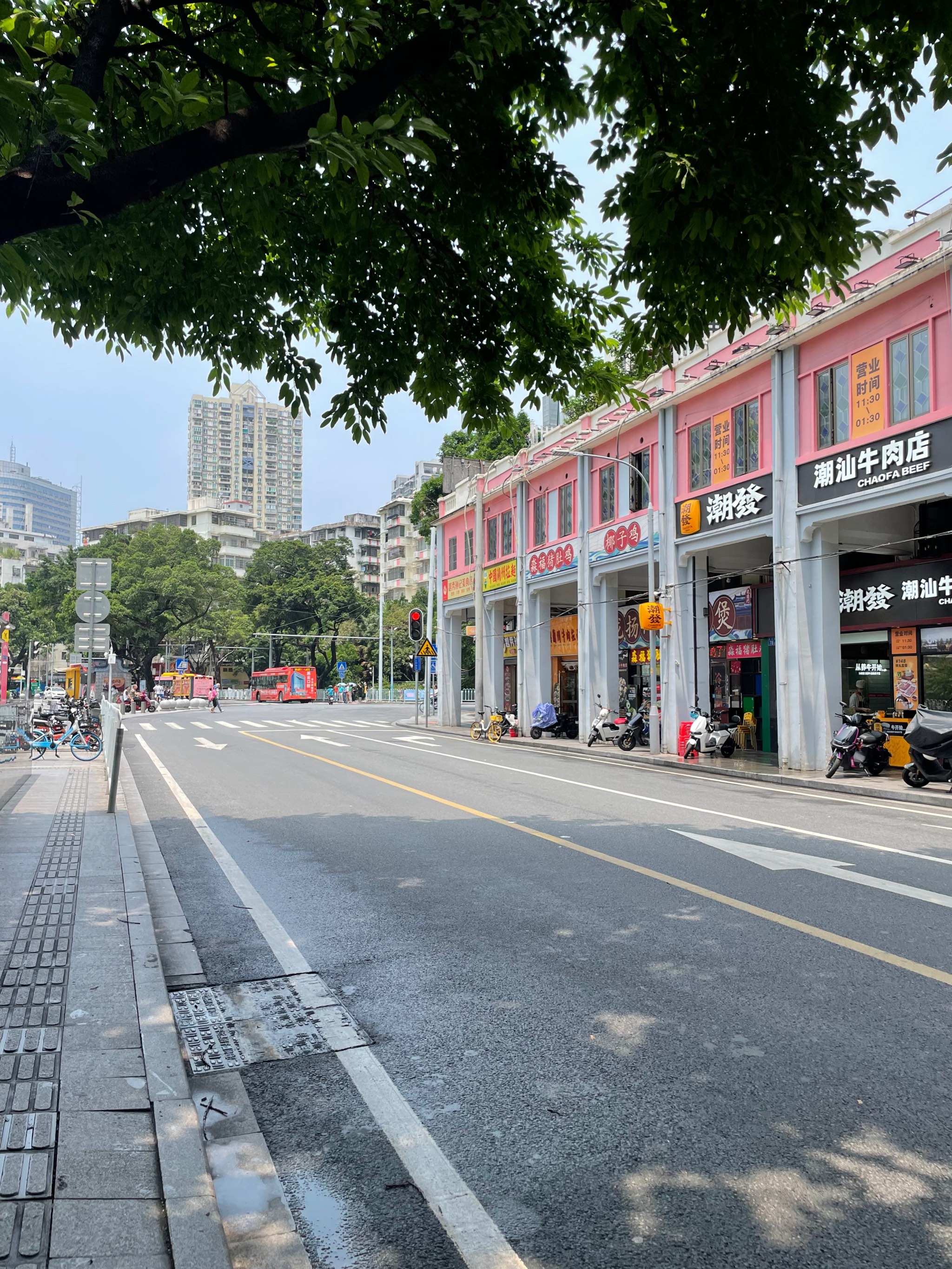 热闹的街景 广州图片