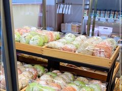 -顶东面包花园·生日蛋糕(世博店)
