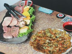 -炼火烤肉店