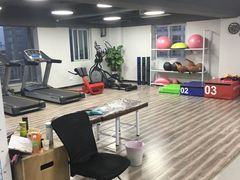 -越·健身工作室(华尔兹广场写字楼B栋店)