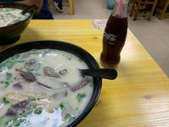 -津津老鸭粉丝馆(正东路店)