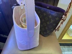 -聚云奢二手奢侈品黄金手表包包回收·中古店(三里屯总店)
