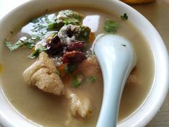 豆泡汤-洪峰浩老北京烧饼夹肉(角门路店)