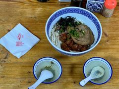 -沪西老弄堂面馆(定西路店)