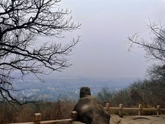 -灵岩山风景区