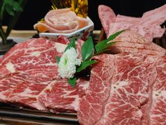 -铭牛烧肉·和牛海鲜自助(高新月牙湖店)