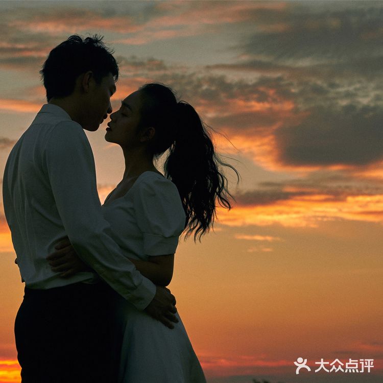 夕阳西下，唯美意境风婚纱照|夜景婚纱照 徐州婚纱照[胜利]
