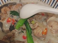 招牌梭边鱼粉-鲜越鲜鱼粉(财富购物中心店)