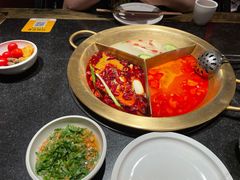 -周师兄大刀腰片火锅(洪崖洞旗舰店)