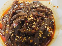 -鑫记婆婆兔·成都特产·兔头手撕兔(太古里店)