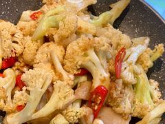 干锅有机花菜-张氏宽窄巷成都名小吃(茂业百货华强北店)