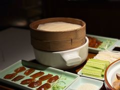 -绿茶餐厅(龙井船宴· 品牌总店)