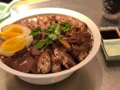 招牌卤狮头鹅七拼-潮界(LU·ONE凯德晶萃广场店)