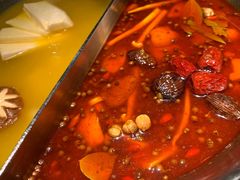 鸳鸯锅-湊湊火锅·茶憩(新中关购物中心店)
