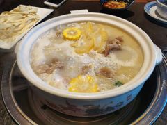 旺晖招牌骨头锅-旺晖本帮骨头煲·深夜火锅(梅园路店)