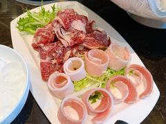牛肉-金陵饭店 56F 家·海鲜火锅餐厅