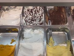 -VENCHI 闻绮(上海佛罗伦萨小镇店)