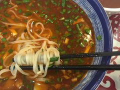 -秦香陕西食府(华贸天地店)