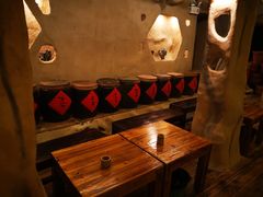 -天门沟九州驿站树上汤泉