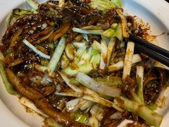 -魏铭鱼头捞饭(晋阳路店)