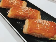 姜芽叉烧酥-白天鹅宾馆-宏图府餐厅
