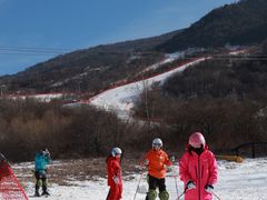 -鳌山滑雪度假区