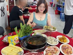 -花苑美食横琴生蚝火锅(拱北粤华路店)