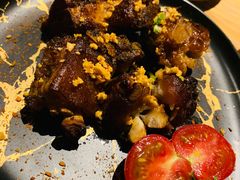 晃晃悠悠烤猪蹄-晃晃悠悠酒肉合作社