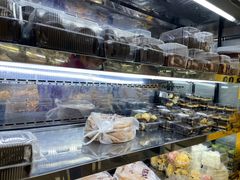 面包甜点陈列柜-幸福蛋糕坊(金顶街店)