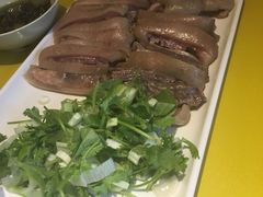 -英子补身汤(海兰路店)