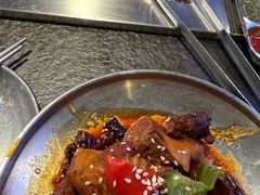 釜山辣猪脚-俊熙家点餐式自助烤肉店(1227广场店)