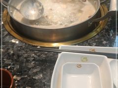 -一席地·本地鸡窝·杭帮鸡火锅(萧山银隆百货店)
