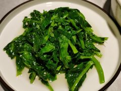 清炒豌豆尖-雲蜀龙阁·金牌水煮鱼(方庄店)