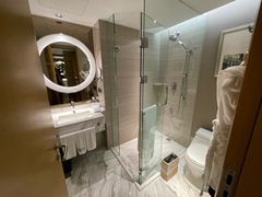 -上海中航虹桥机场泊悦酒店