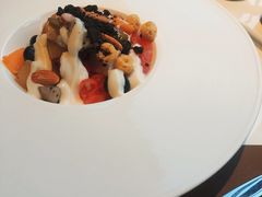 -窗外西餐厅(普罗理想国店)