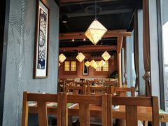 大堂-云海肴·汽锅鸡·云南菜(天山百盛优客店)