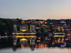 -茅山东方盐湖城景区