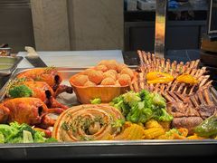 -广州万富希尔顿酒店-感趣自助餐厅·生蚝海鲜刺身