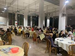 大堂-标记美食新鲜猪杂(兴南大道店)