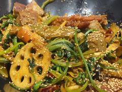 -醉人椒麻辣香锅(王府井喜悦店)