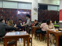 大堂-黄师奶甜品店